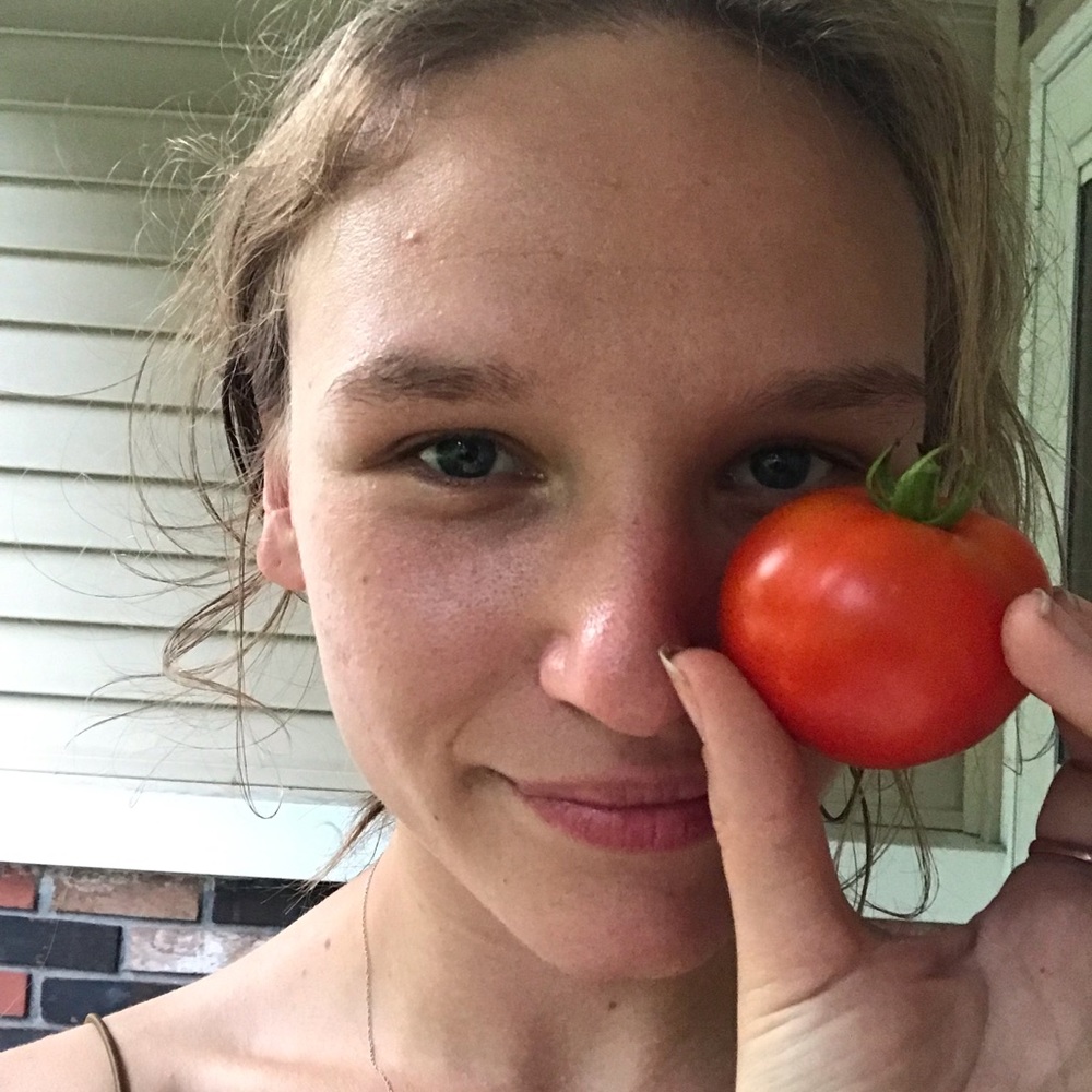 Meet your Posher, Naomi